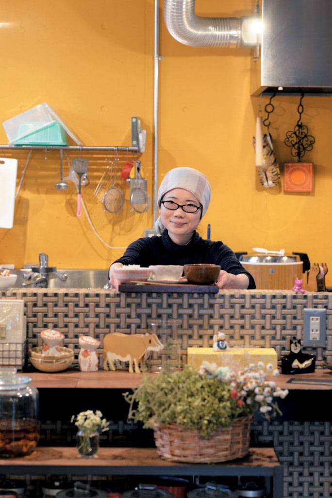 京都 店員Takamatsu：「小缽的漬物都是自家腌漬的，不假外求。 」