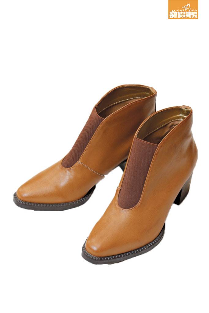 超平！ 啡皮橡筋矮踭短靴 NT1,140/HK$274