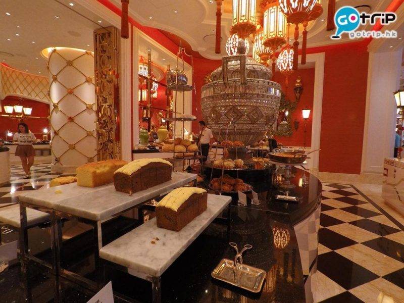 永利皇宮 早餐同樣有個大甜品架，全部放滿蛋糕、甜點，跟晚餐相似。