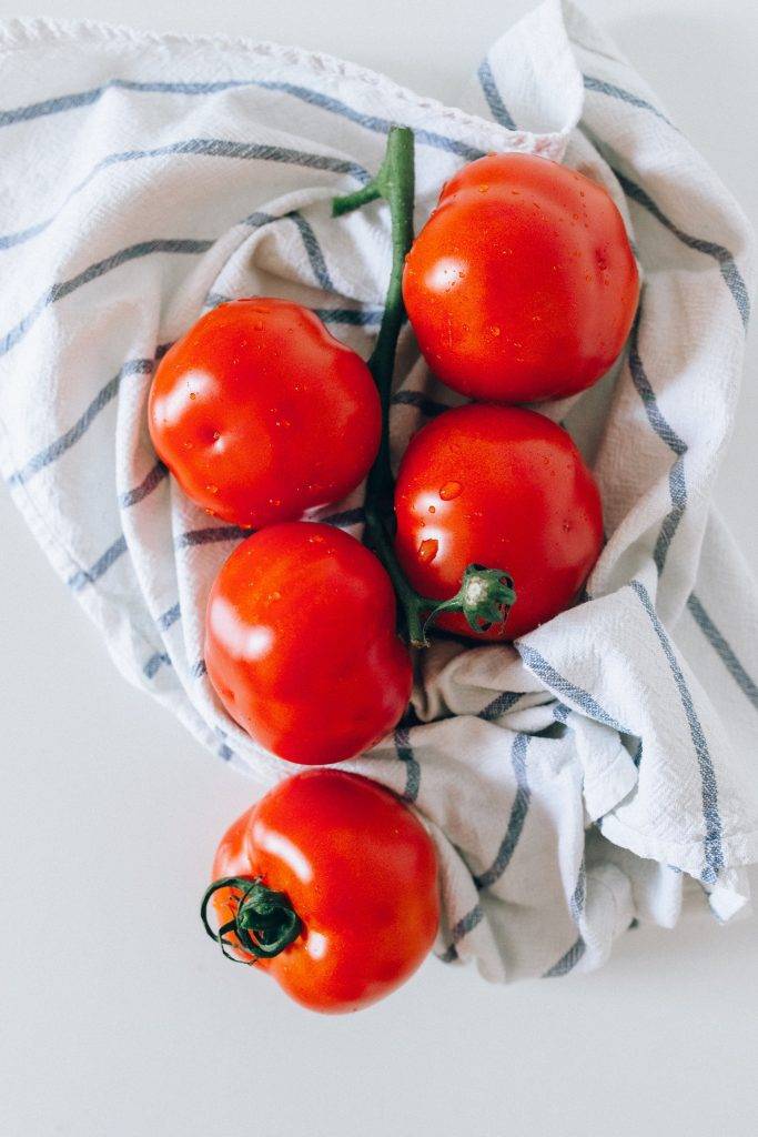 預防中暑 番茄是含水量高蔬菜。