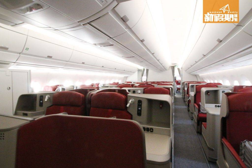 香港航空貴賓室 一向就只有商務艙乘客使用 Lounge，意想不到經濟艙乘客都用到！
