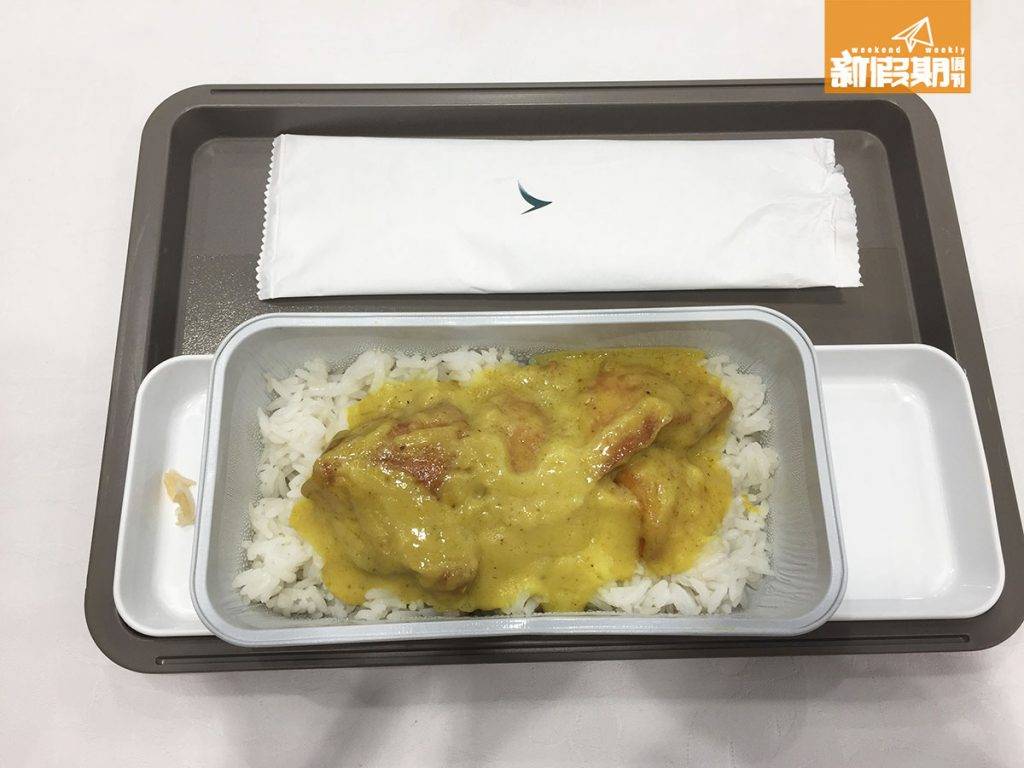 國泰 台北 飛機餐 葡汁椰香味濃，撈飯一流！