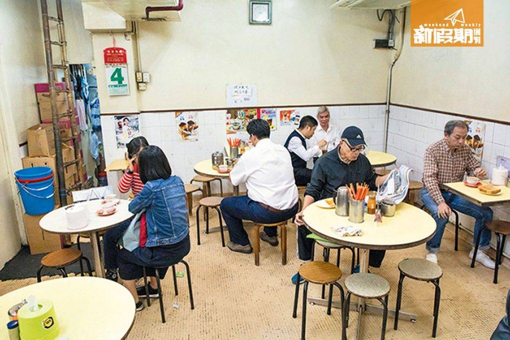 奶茶 茶餐廳推介｜ 店內裝修老化， 但有不少熟客。