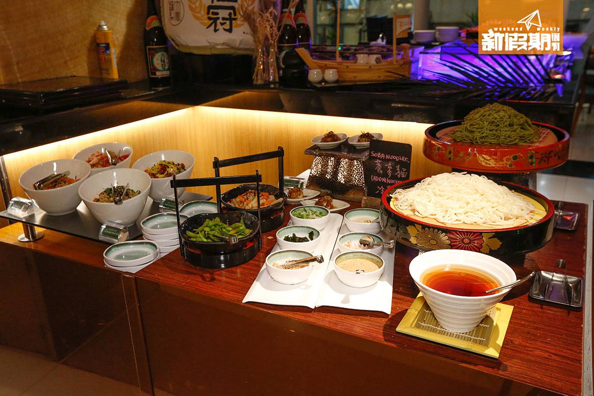 任食生蠔 自助餐 和牛 金域假日酒店 冷盤區還有蕎麥麵、冷麵和枝豆等小食。