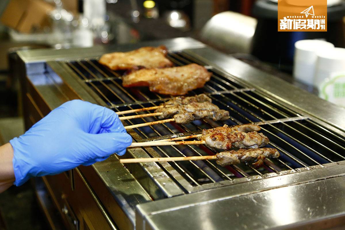西環 自助餐 飲食優惠 龍蝦 泰式食物當然有串燒！師傅密密燒、密密Refill，有濃味的燒牛肉。