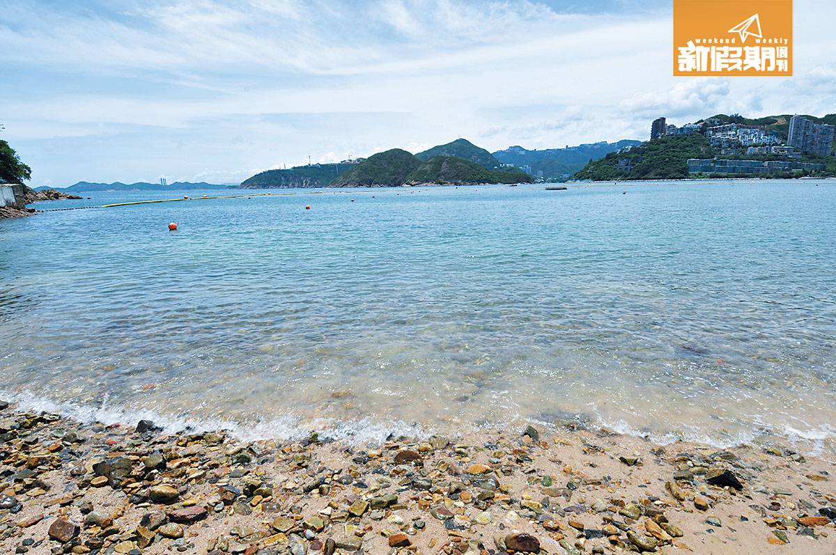 香港沙灘好去處 赤柱泳灘在多個香港沙灘中交通亦算方便。