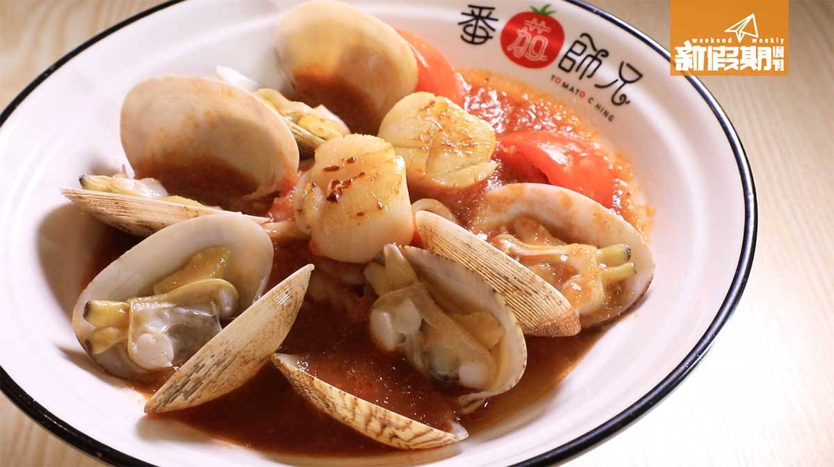 深水埗 一貝子配料換上香煎北海道帶子以及時令貝類，更添鮮甜。