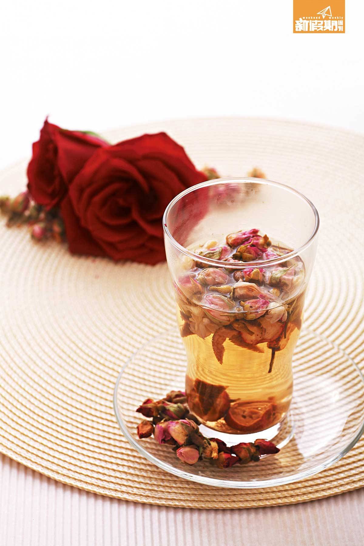 可泡焗玫瑰花茶或洋甘菊薄荷茶，平復心情。
