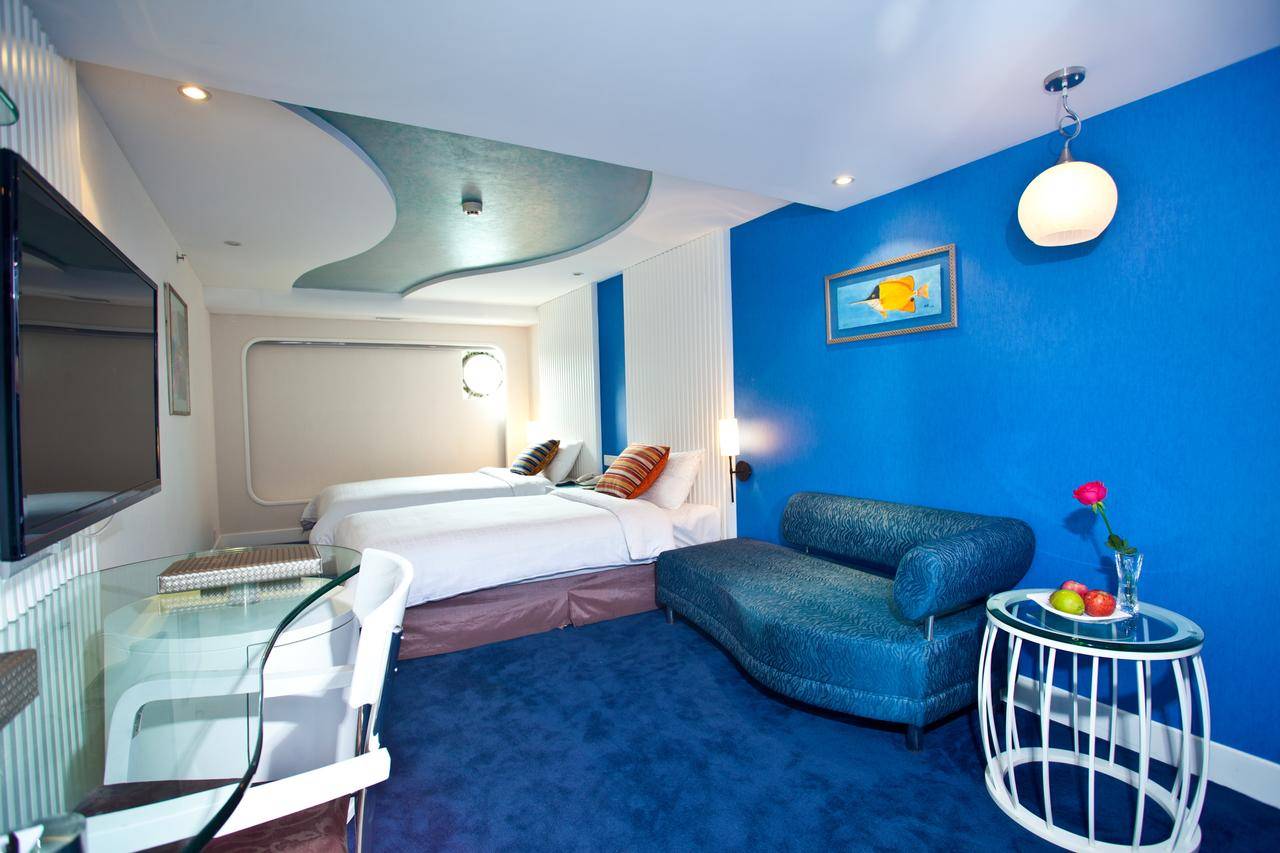 深圳好去處 酒店 每房間的顏色與設計都不一樣。
