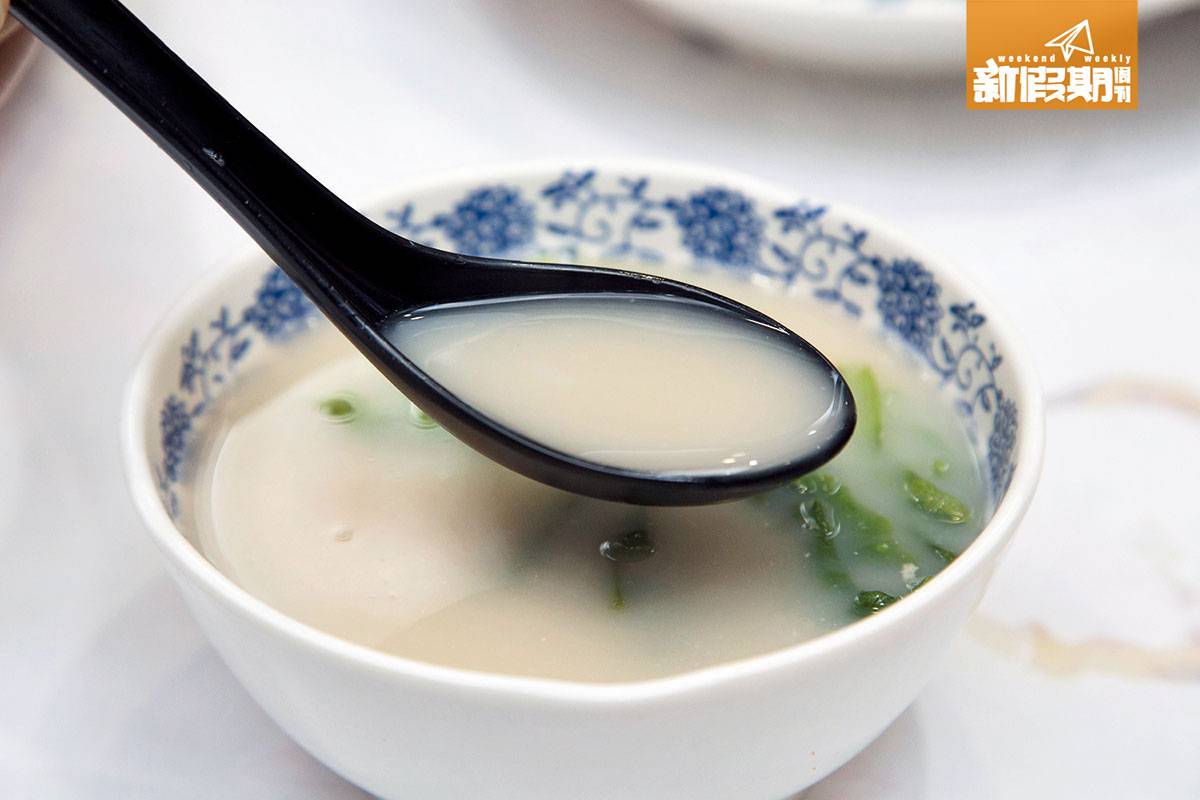 花膠 撈麵 元朗 紅磡 銅鑼灣 魚湯是整個菜式的亮點，鮮香順喉，拌麵吃一流。