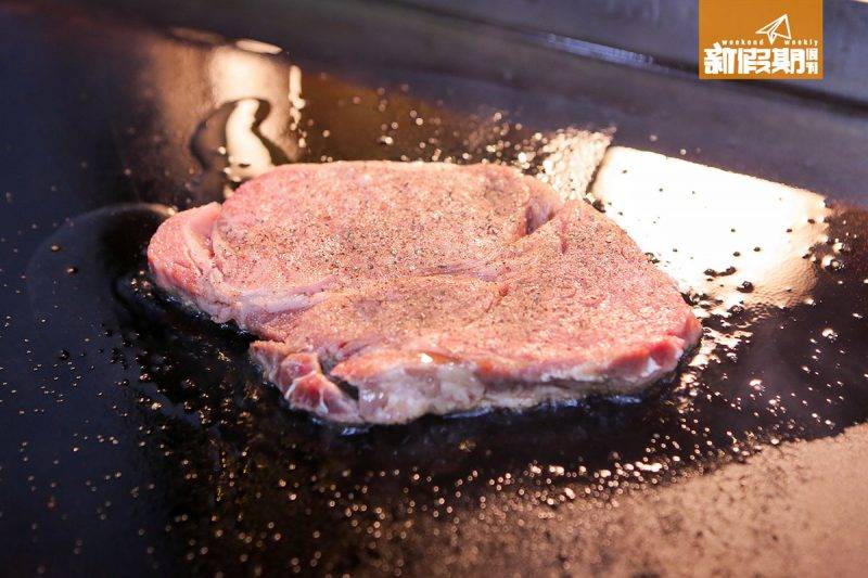 石燒牛扒 日本和牛選用鹿兒島A4級別，是正宗和牛的原產地之一，價錢亦是最昂貴。