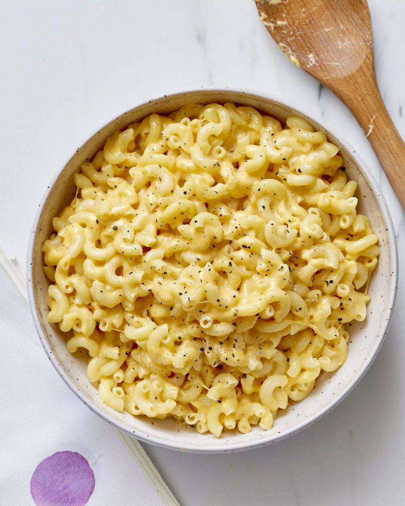 Mac&Cheese的Mac，就是通心粉Macaroni。