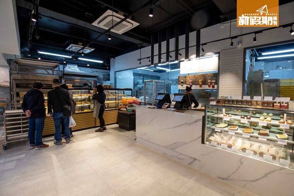 灣仔美食 新店空間感十足，揀麵包時也不會覺得迫。