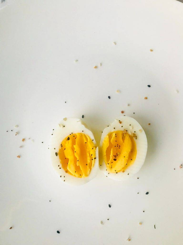 生酮飲食減肥法 早上可以攝取兩顆蛋。