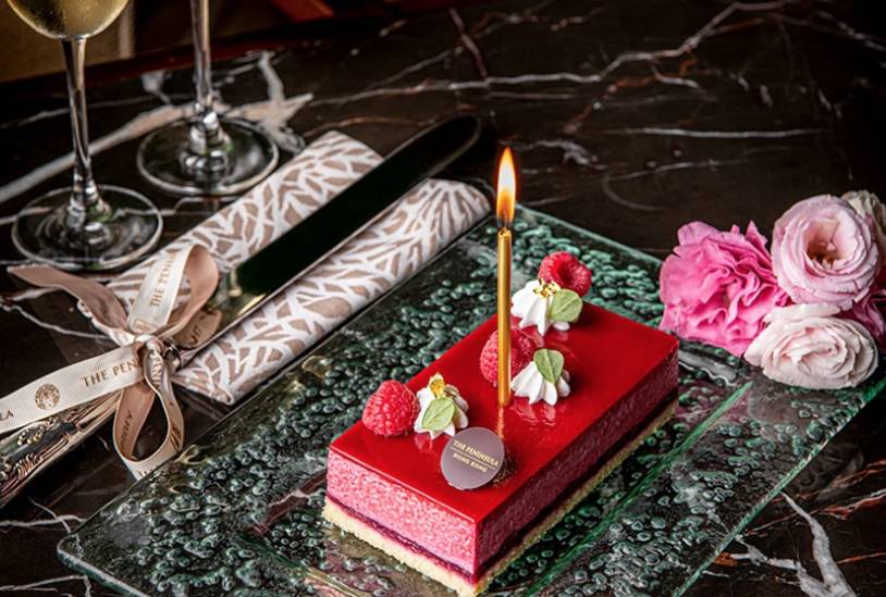 生日優惠 壽星只需於生日月份內惠顧大堂茶座晚市套餐2位或以上，即送生日蛋糕一個。