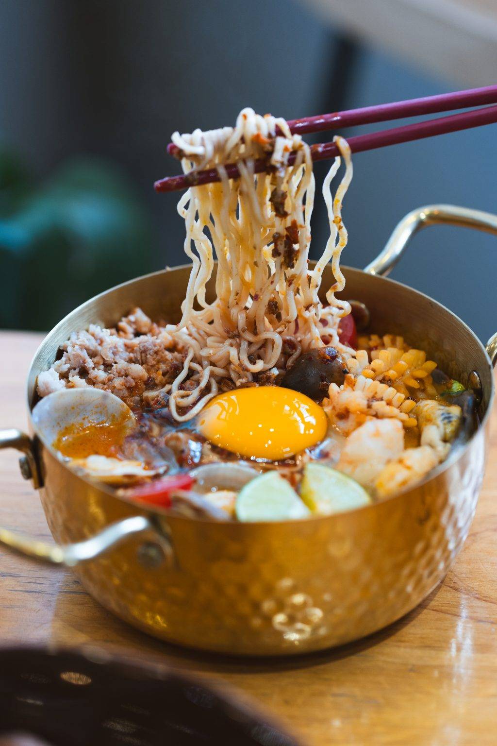 狂搶code 必吃食店大獎2025餐廳 阿叔泰麵招牌「冬陰媽媽麵」(圖片來源:阿叔泰麵)