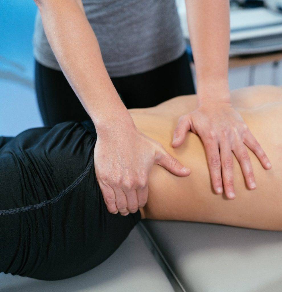 腰痛背痛點算好？物理治療師教你預防+舒緩腰背痛！