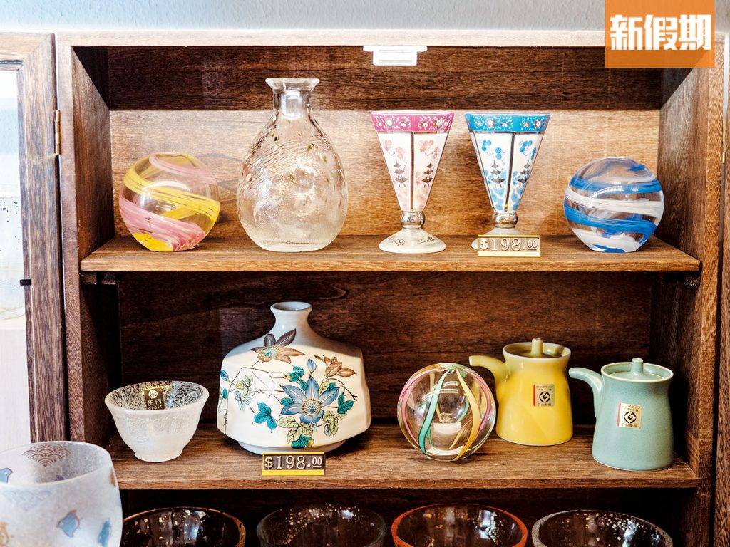 中環 家品以和風杯碟為主，也有清酒杯子，無論用來自用裝飾，或是送禮都不錯。