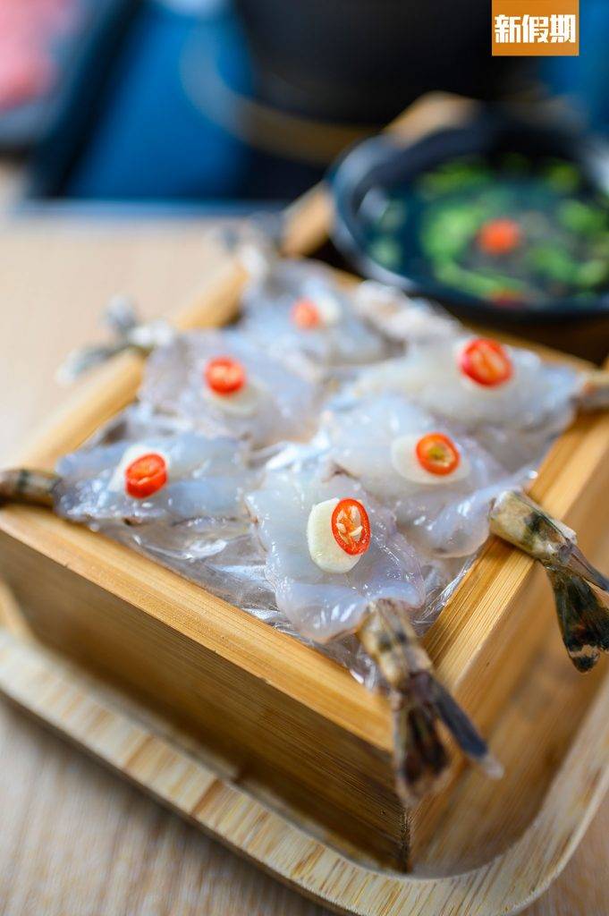 荃灣 泰式生蝦生蝦爽彈鮮甜，配 上秘製醬汁更是開胃。