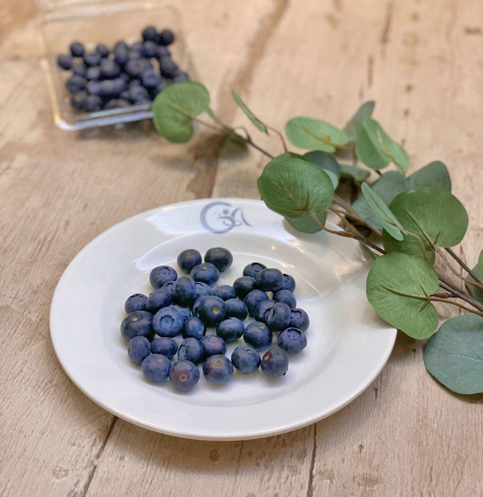 藍莓適合工作需要長時間使用屏幕人士進食，減低眼睛損害。