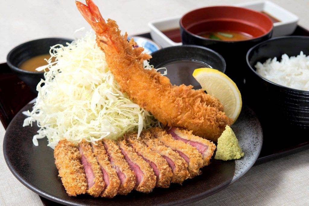 日本菜 日本菜推介｜也有其他配搭，如吉列牛拼炸蝦$178。（圖片來源：京都勝牛