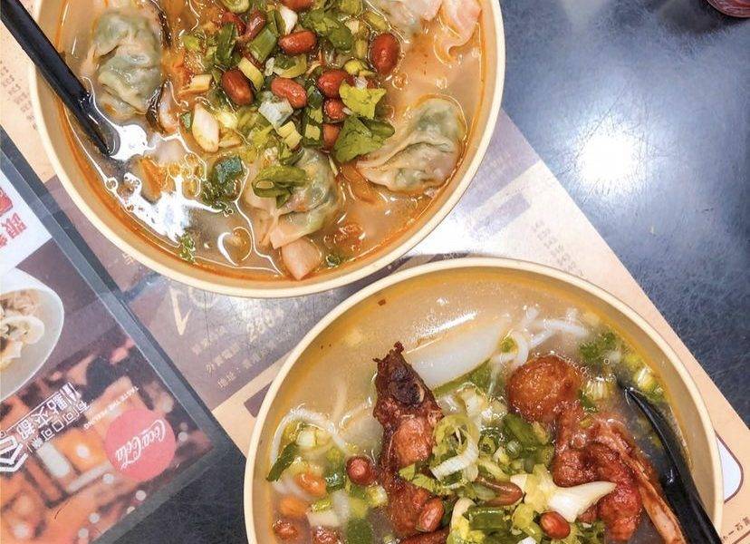 阿一豬扒酸辣米綫 – 筲箕灣餐廳 必食豬扒酸辣米線