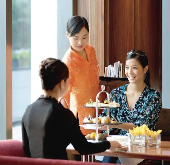 下午茶 文華東方酒店的Clipper Lounge是城中歎茶熱點。