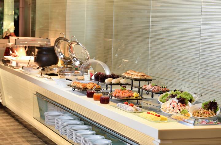 富豪九龍酒店 全日免費享用行政會所內的咖啡、茶、飲料及小食