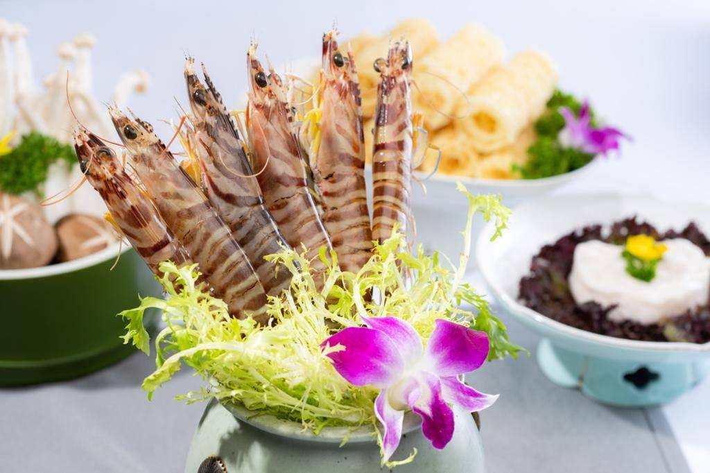 野生花竹蝦，新鮮生猛，灼熟來吃好有蝦味。（圖片來源：靖·火鍋授權圖片）