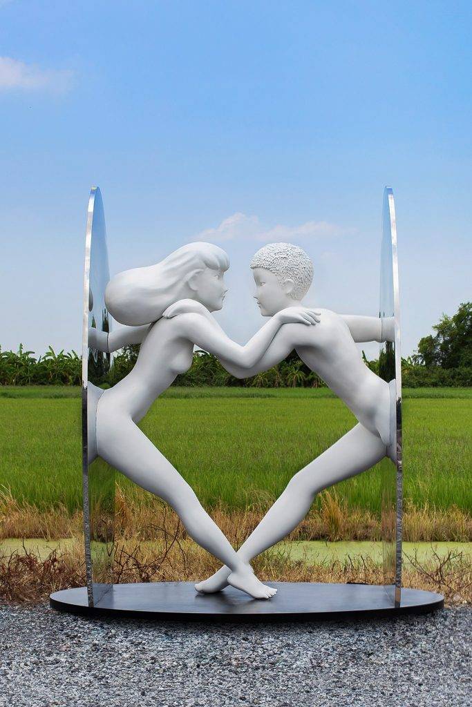 藝文薈澳2021 人與人之間的愛和關係不應該受礙於距離、種族、甚至社會地位。泰國藝術家貢坎透過作品《想念你》，表達自由去愛的概念。