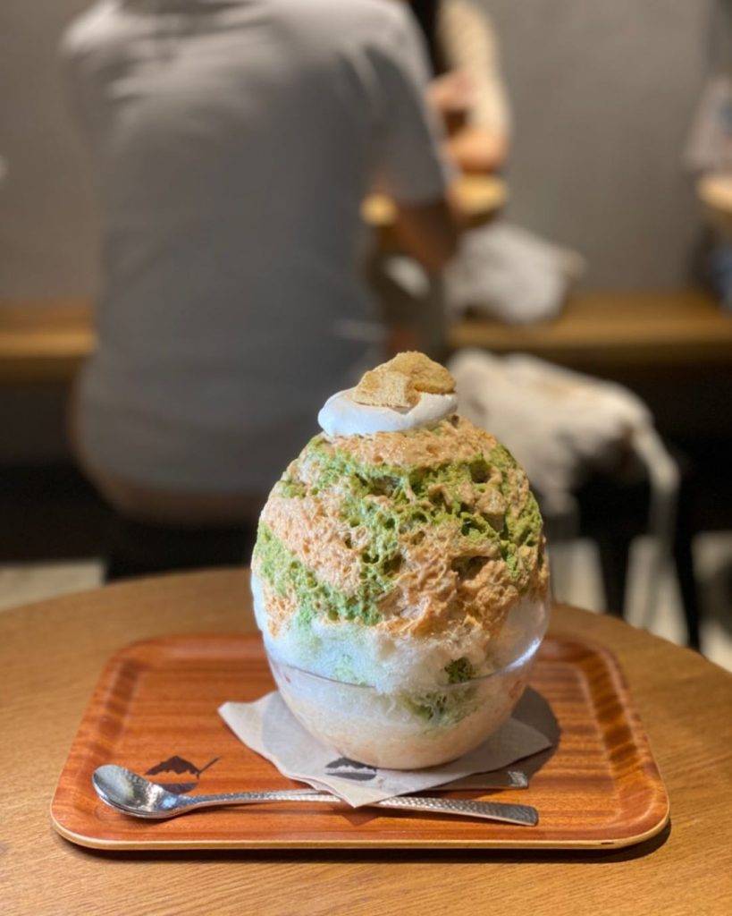 SHARI SHARI Kakigori House 抹茶黃豆粉5抹茶跟黃豆口味刨冰層層相間，回甘味濃。