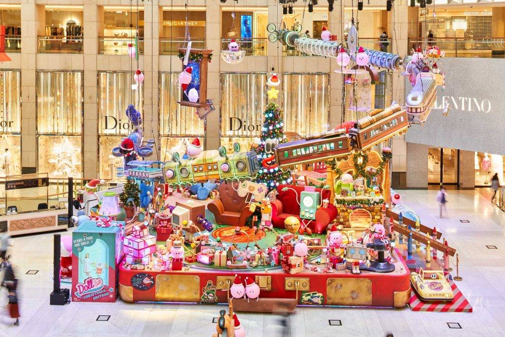 聖誕好去處2021｜中環置地廣場聖誕樂園：4大遊戲設施＋28米聖誕列車＋幻彩滑梯／夢幻聖誕花園打卡| 香港好去處| 新假期