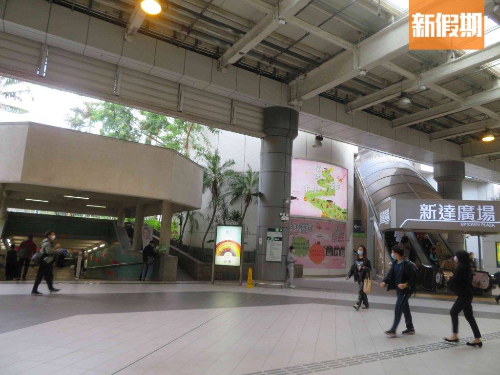 大埔烏蛟騰紅葉 新達廣場旁有隧道直達各種交通工具。