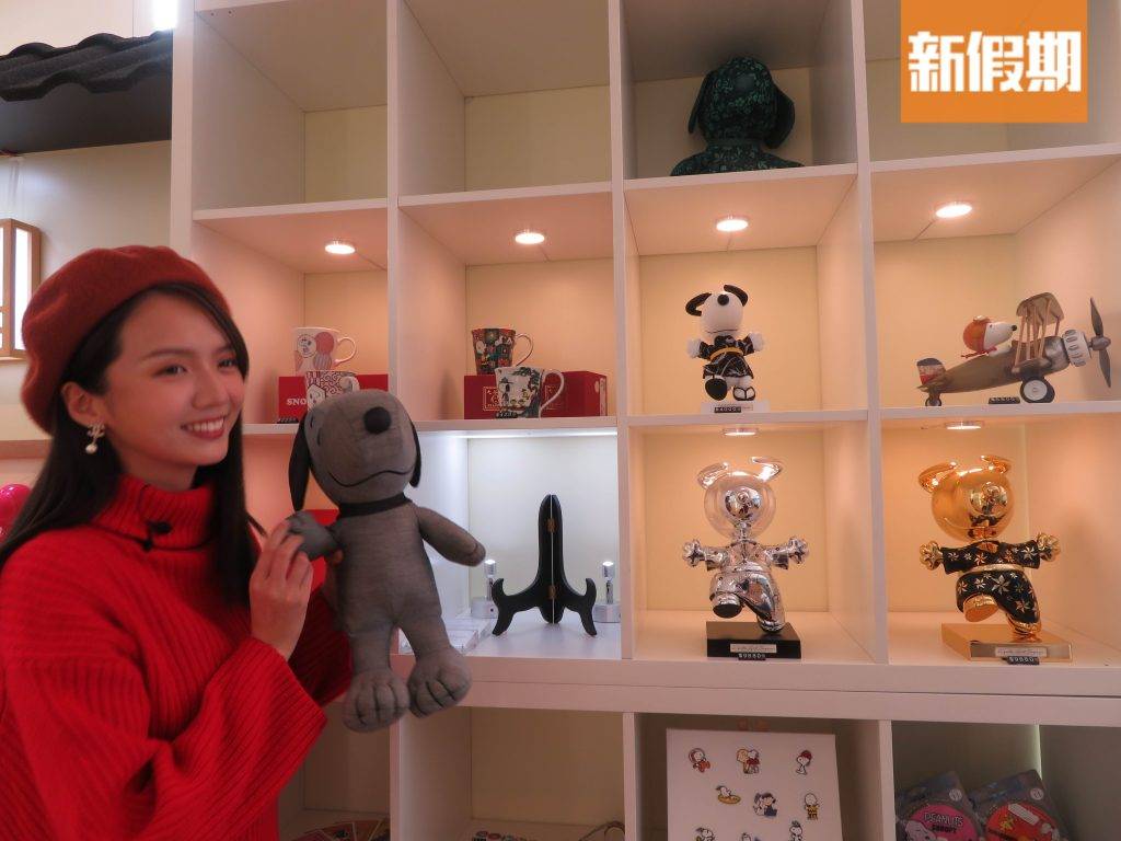 Snoopy海港城 展覽限定嘅京友禪牛仔布偶珍藏系列史諾比。