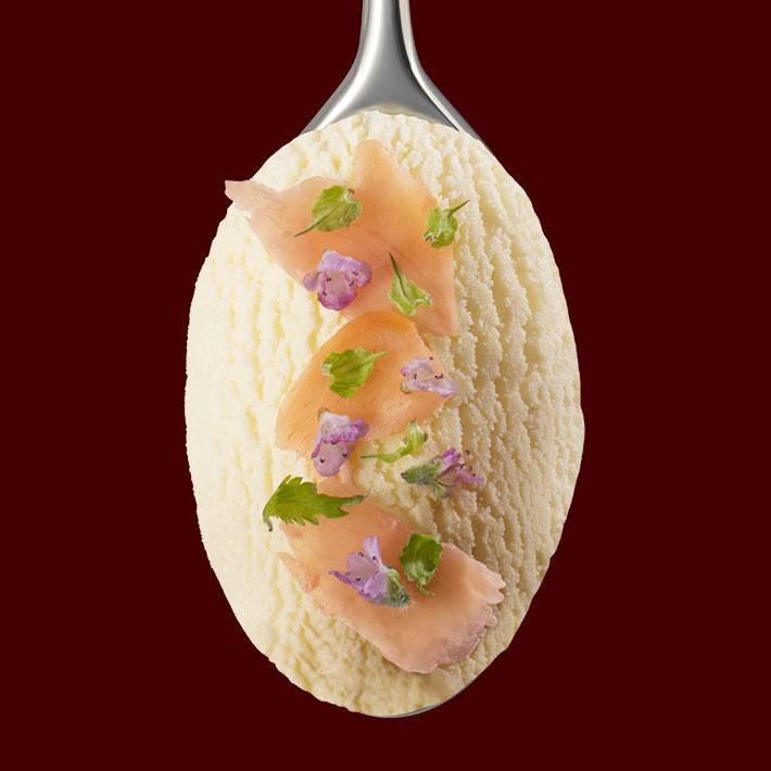 37. 甜醋漬生薑＋食用花（圖片來源：Häagen-Dazs日本官方網站）
