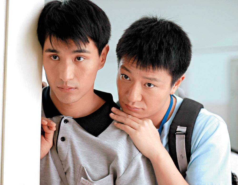 陳展鵬 2007年亞視劇《笨小孩》，是沒有鄭則士的「肥貓」式劇集，陳展鵬飾演自閉兒童，與鮑起靜合演母子。