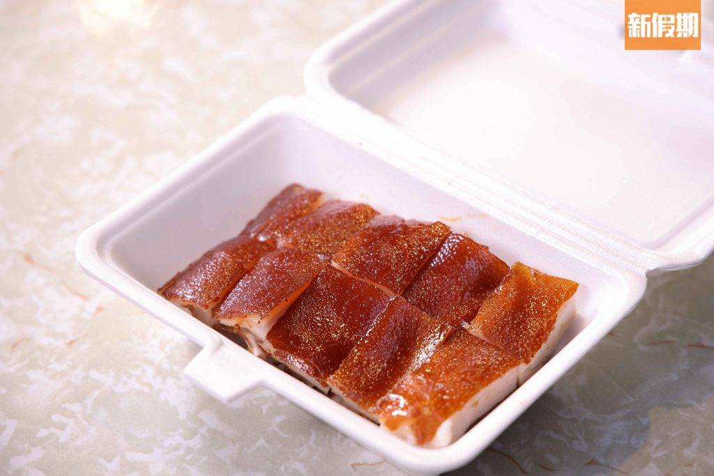 燒味 喜慶時切及食乳豬已成為香港人指定傳統。