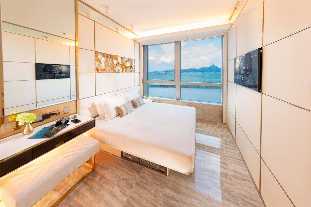 香港新酒店 部份房間可以望到海景。
