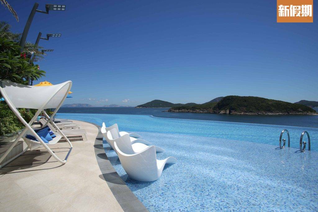 海洋公園酒店 無邊際泳池飽覽南中國海。