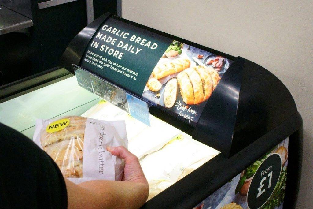 英國馬莎 將賣淨麵包製成急凍蒜蓉包，以以低價出售。