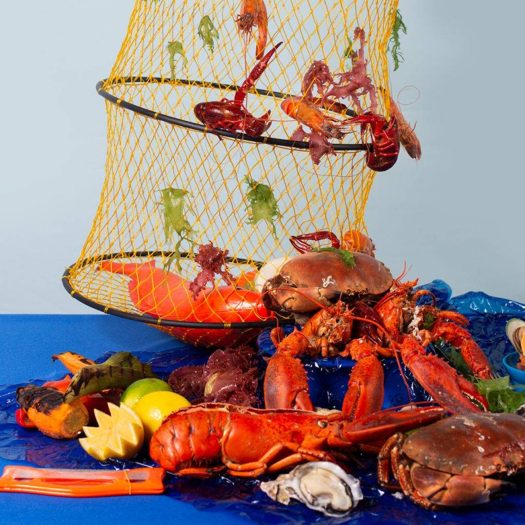 逸東酒店 海鮮 任食特選生蠔、波士頓龍蝦、虎蝦、麵包蟹、螺和青口