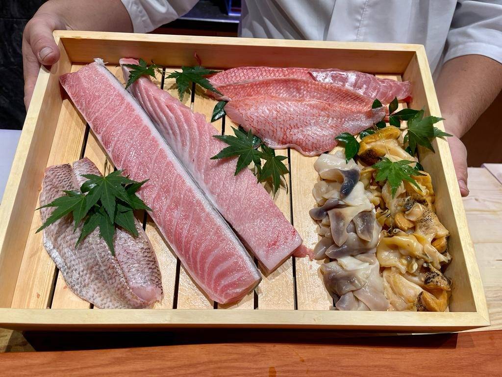 肥仔Omakase 所有食材均是日本空運到港。
