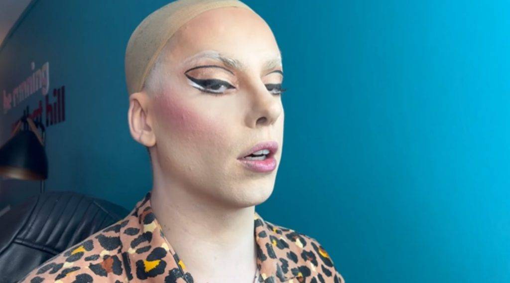 Lady Gaga Gaga Penelopy分享他喬裝成Gaga的過程