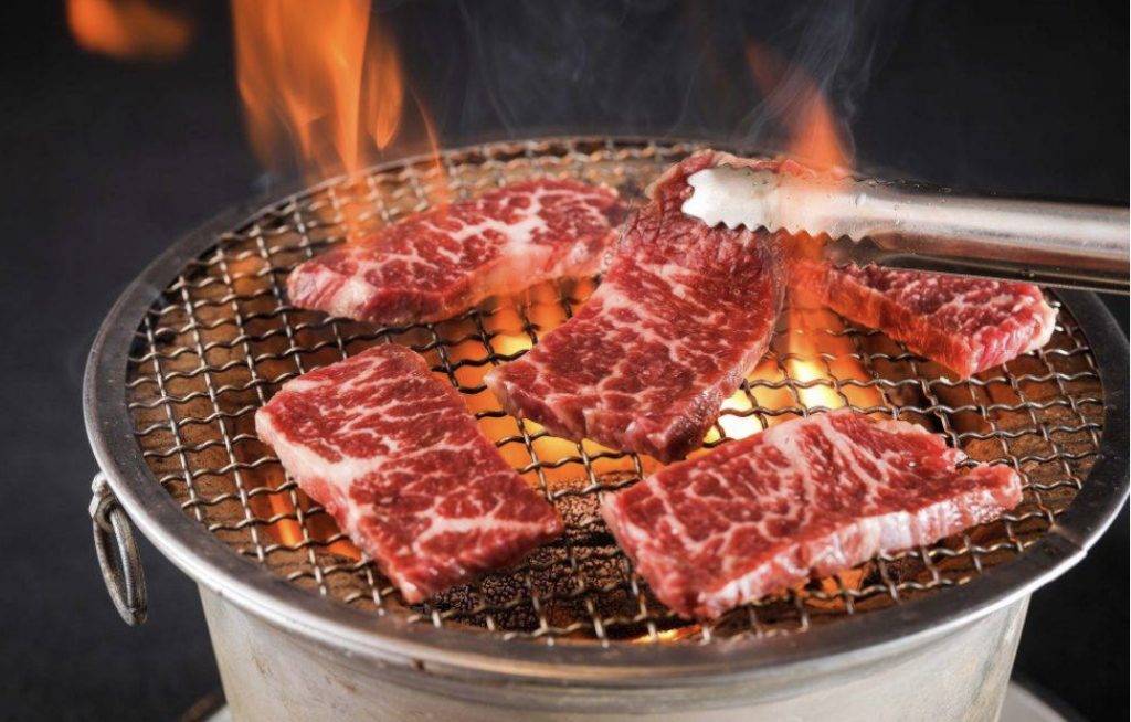燒肉推介 燒肉,網評,和牛 主打台式烤肉的安平燒肉，標榜大廚按台灣原住民的秘方醃製，甚有寶島風味。