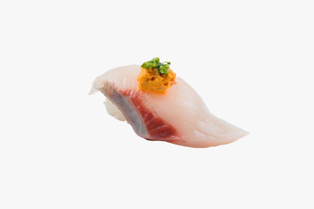 壽司郎 大切油甘魚配鮟鱇魚肝$17，口感肥美濃厚。