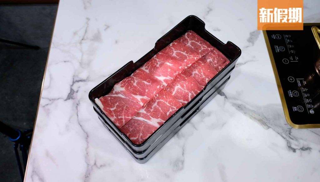 小鍋霸 $288 Prime Grade牛肩胛肉套餐，還包括西班牙無激素豬肉。
