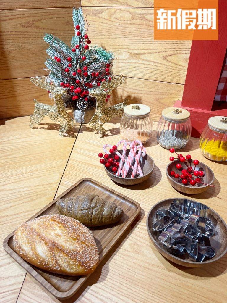 中環聖誕 IFC聖誕2022 場內有很多烘焙用品及仿真食物，還原度極高！