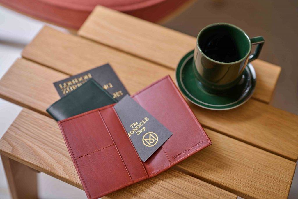 聖誕禮物推薦2022 Domain 獨家皮製護照夾