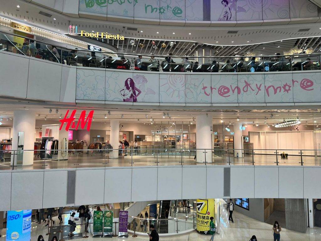 H&M H&M H&M 觀塘APM地標H&M疑11月底結業！