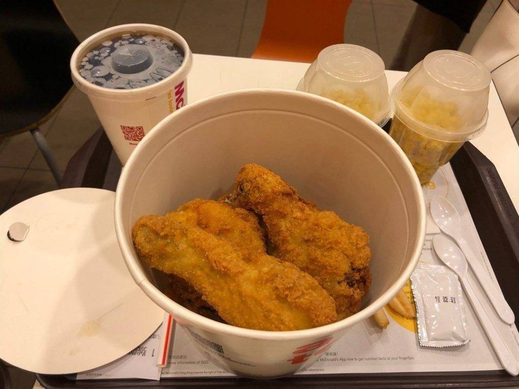 麥當勞 而麥當勞推出麥炸雞則被視為是跟KFC正式宣戰！